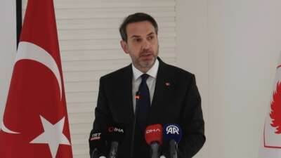 Bakan Bayraktar’dan ‘elektriğe zam’ açıklaması