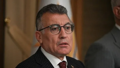 AK Parti Grup Başkanı Abdullah Güler, Sırrı Süreyya Önder’i hastanede ziyaret etti