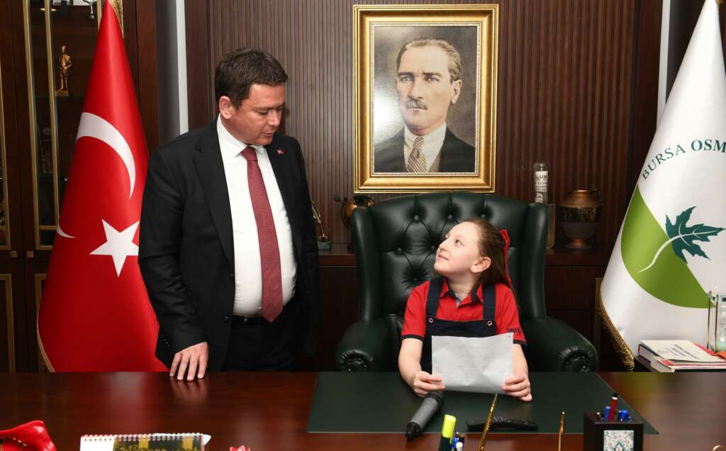 Osmangazi’de geleceğin başkanları koltuğa oturdu
