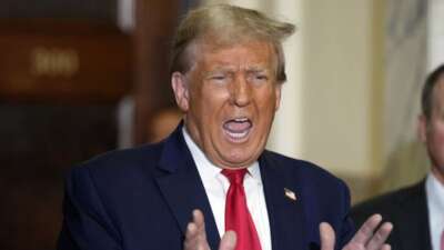 Trump’tan İran’a gözdağı: Oldukça istekli bir şekilde savaşa girebilirim