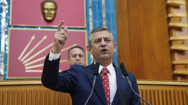 CHP lideri Özel’den kürsüde söz: Turpla, şalgamla değil adaletle…