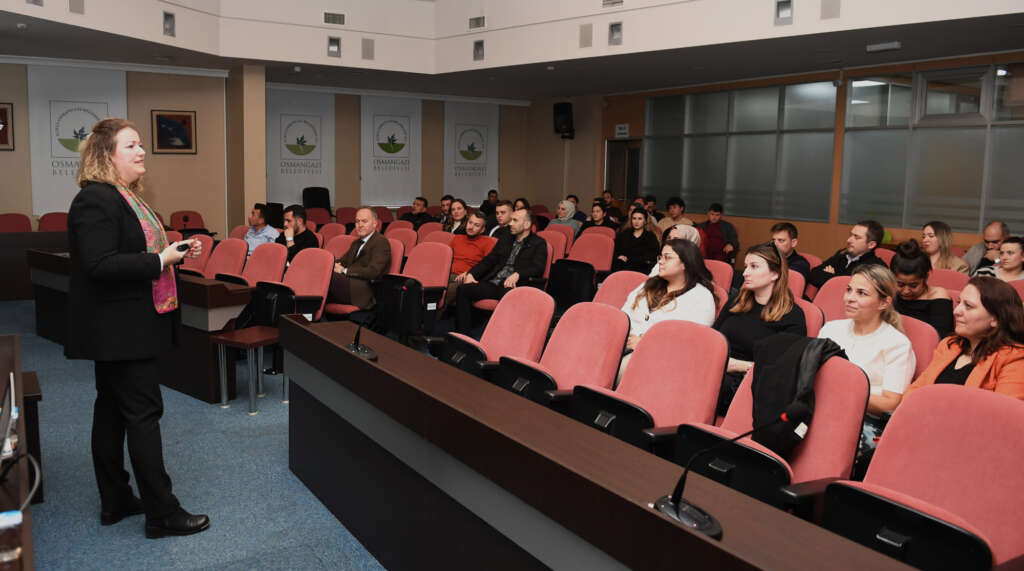 Bursa’da belediye Toplumsal Cinsiyet Eşitliği eğitimi verildi