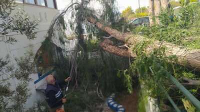 Bodrum’da fırtına ve sağanak etkili oluyor