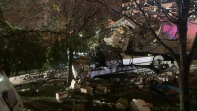 Ankara’da freni boşalan tır parka daldı: 1 ölü