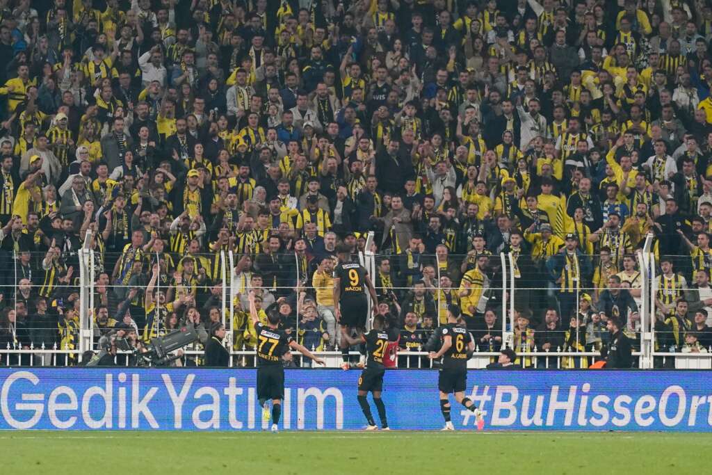Trendyol Süper Lig: Fenerbahçe: 3 – Kayserispor: 3 (Maç sonucu)