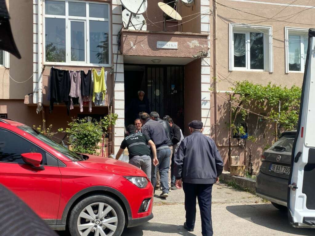 Bursa’da evinde ölü bulundu