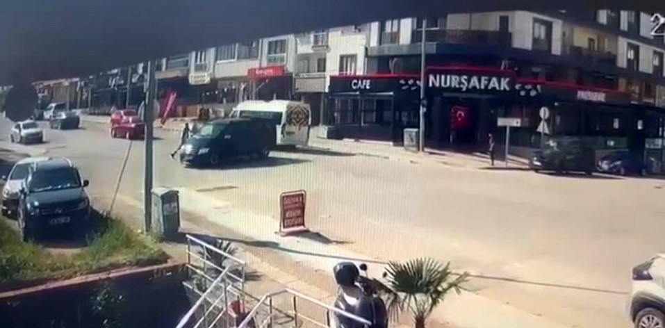 Bursa’da sürücüsüz araç paniği… Facia teğet geçti!