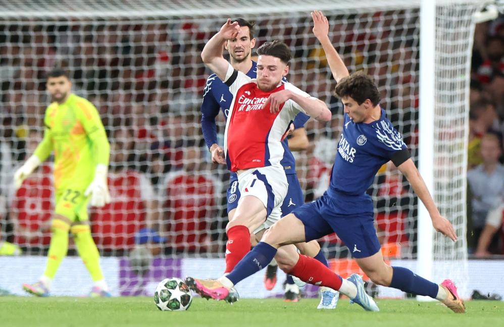 Paris Saint-Germain, Londra’da avantajı kaptı