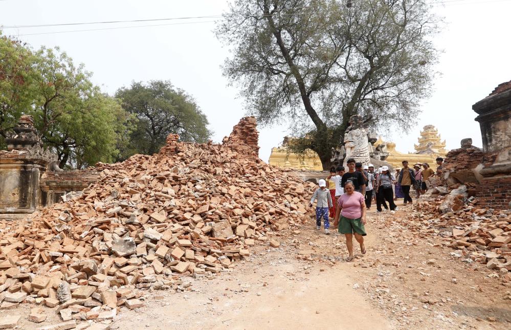 Myanmar’daki depremlerde can kaybı 3 bin 301’e yükseldi