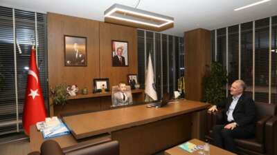 Başkan Taban otizmli çocuklarla buluştu