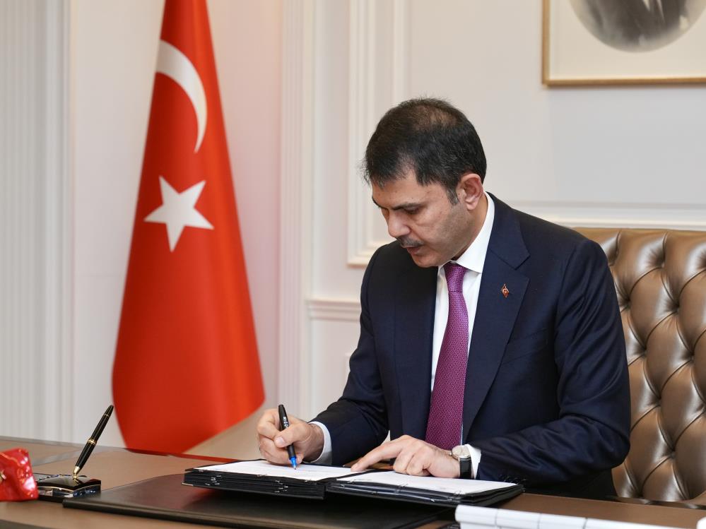 Bakan Kurum: Çocuklarımız için güvenli bir okul inşa ettik