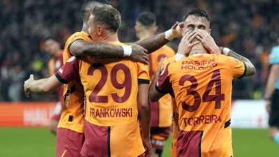 Galatasaray evinde yenilmezliğini 15’e çıkardı