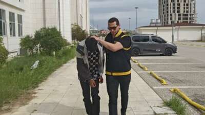 18 yaşındaki genç sevgilisini rahatsız eden şahsın babasını öldürdü
