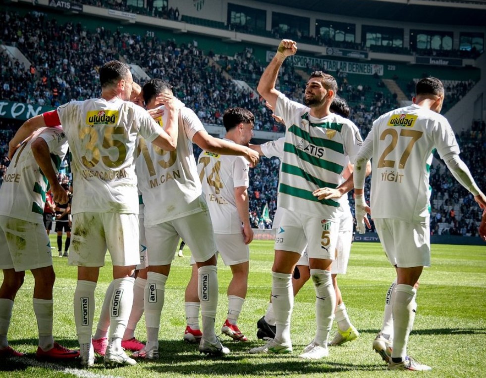 Enes Çelik açıkladı: Bursaspor’un kupası ne zaman verilecek?