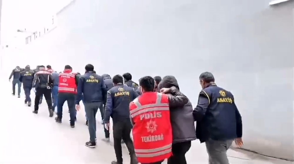 3 ilde eş zamanlı operasyon