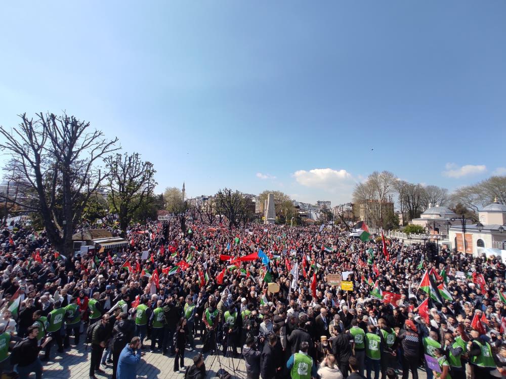İstanbul’da Filistin’e destek yürüyüşü yapıldı