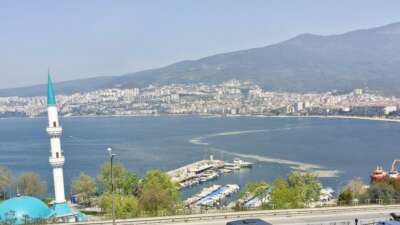 Gemlik’te korkutan manzara