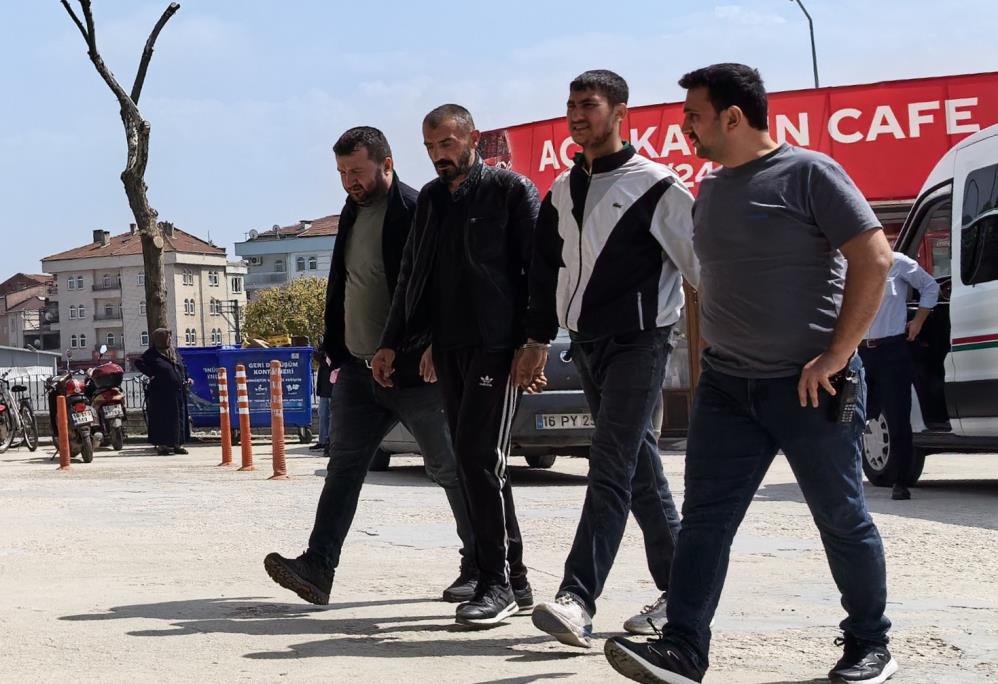 Bursa’da cinayet ve hırsızlıktan aranan şüpheliler yakalandı