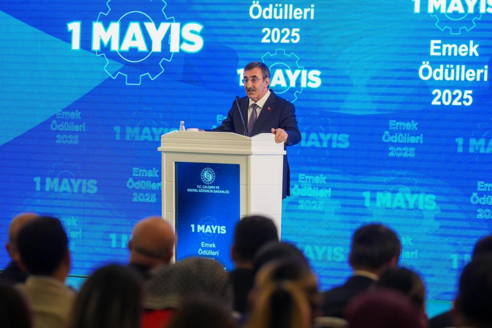 Cumhurbaşkanı Yardımcısı Yılmaz: “Değişim süreçlerini iyi okuyarak ve yöneterek bunu ülkemiz için fırsata dönüştüreceğiz”