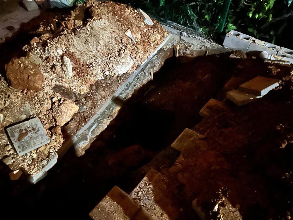 Gider borusunu tamir ederken göçük altında kaldı