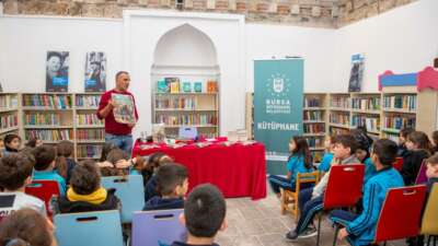 Bursa’da minik okurlara kitap bilinci aşılandı