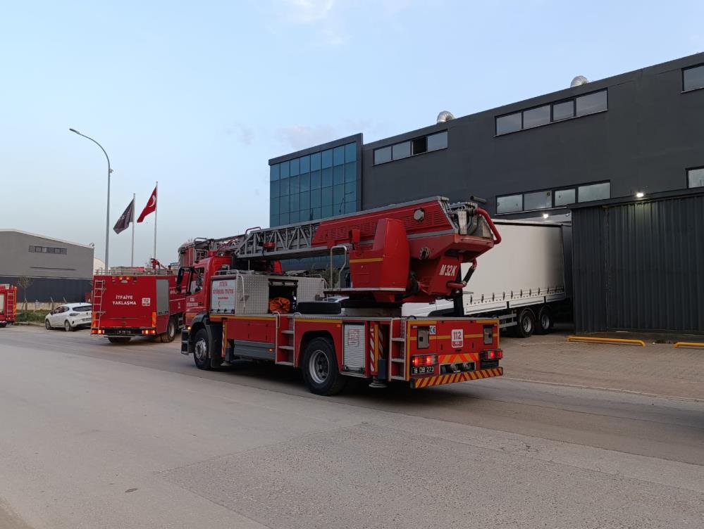 Bursa’da sanayi bölgesinde yangın!