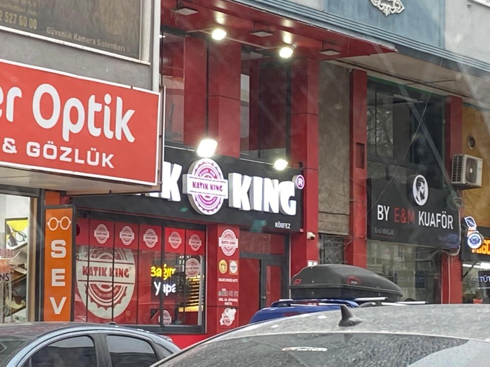 Körfez’de dönerden zehirlenenlerin sayısı 648’e ulaştı, 2 kişi tutuklandı