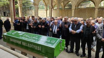 Kocası tarafından öldürülen kadın memleketinde gözyaşları arasında defnedildi