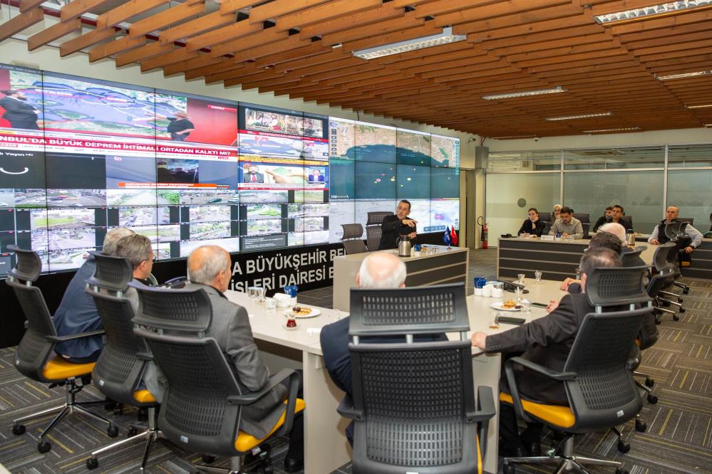 Bursa Büyükşehir’den muhtarlarla toplantı