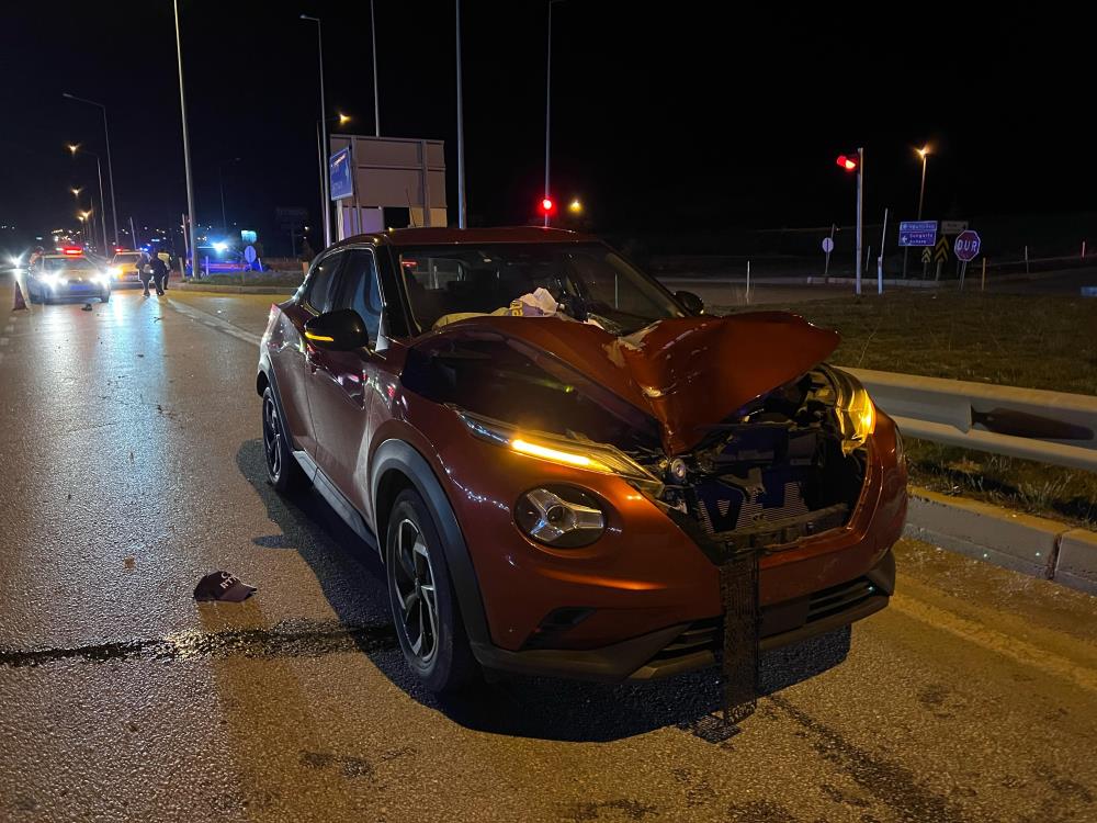 Yolun karşısına geçmek isterken cipin çarptığı kadın öldü
