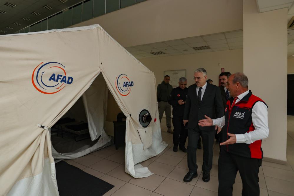 Bursa Valisi Ayyıldız’dan AFAD’a ziyaret