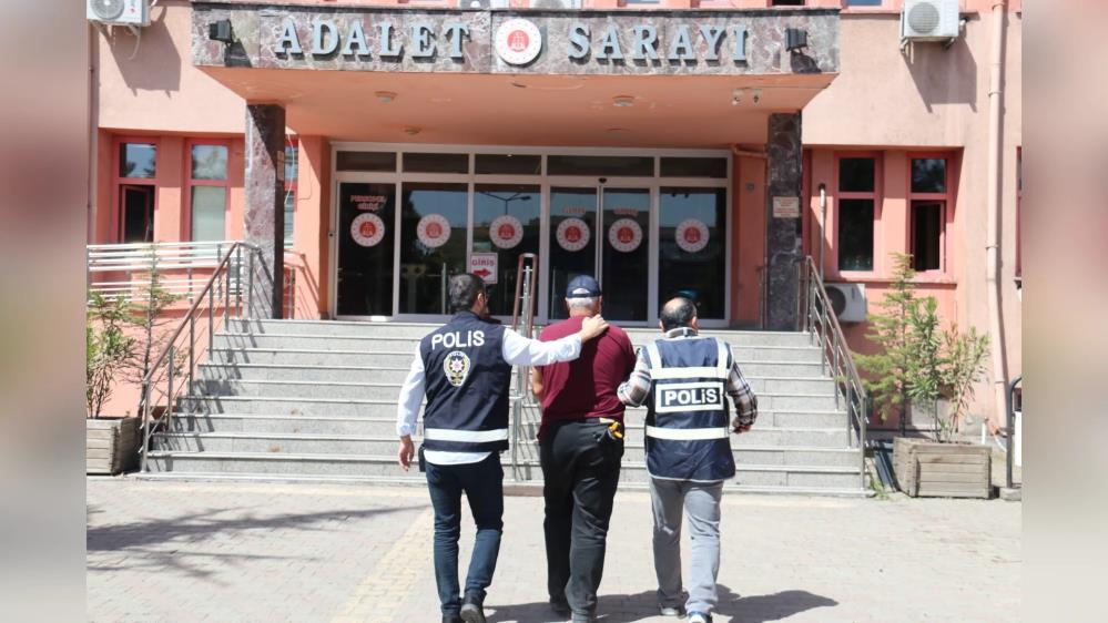 Cezaevi firarisi sahte kimlikle yakalandı
