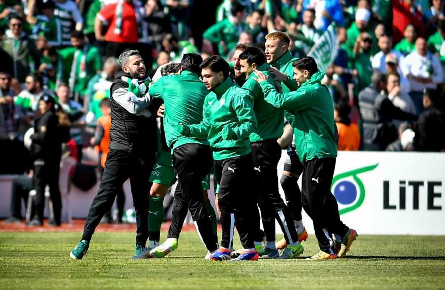 PFDK cezayı kesti! Bursaspor’un şampiyonluk maçının faturası ağır oldu!