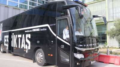Beşiktaş kafilesi İzmir’de