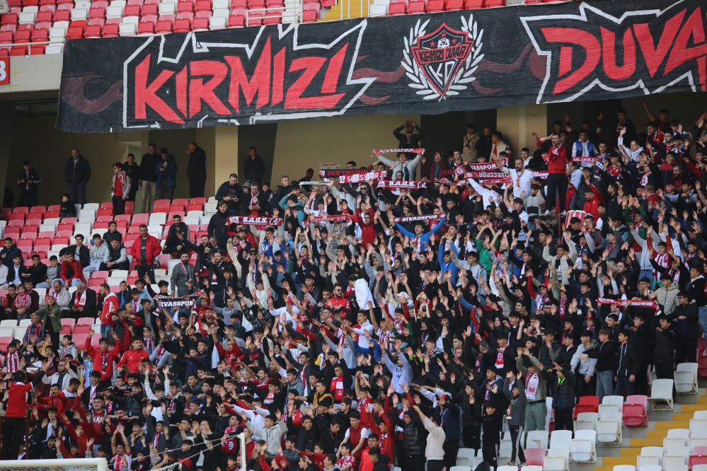 Sivasspor – Fenerbahçe maçının biletleri satışa çıktı