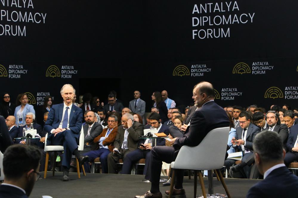 Antalya’da Suriye’ye uluslararası destek mesajı
