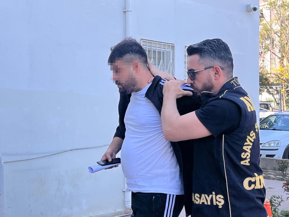 Kendisini taciz ettiğini iddia ettiği arkadaşını öldürdü
