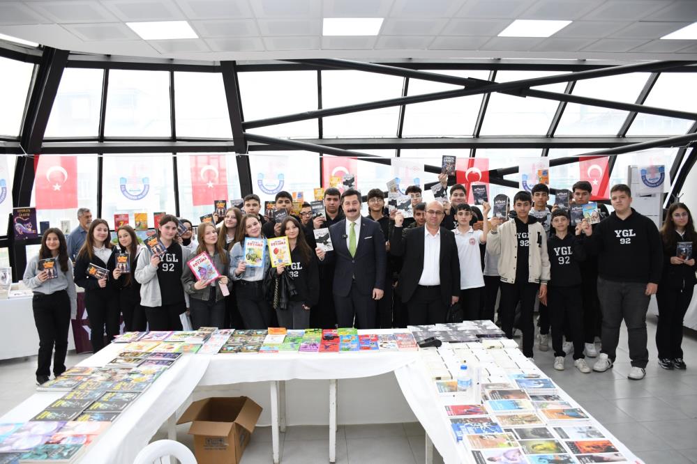 Yenişehir Belediyesi 6’ncı Kitap Fuarı kapılarını açtı