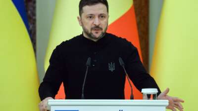 Zelenskiy: Masaya oturmaya hazırız