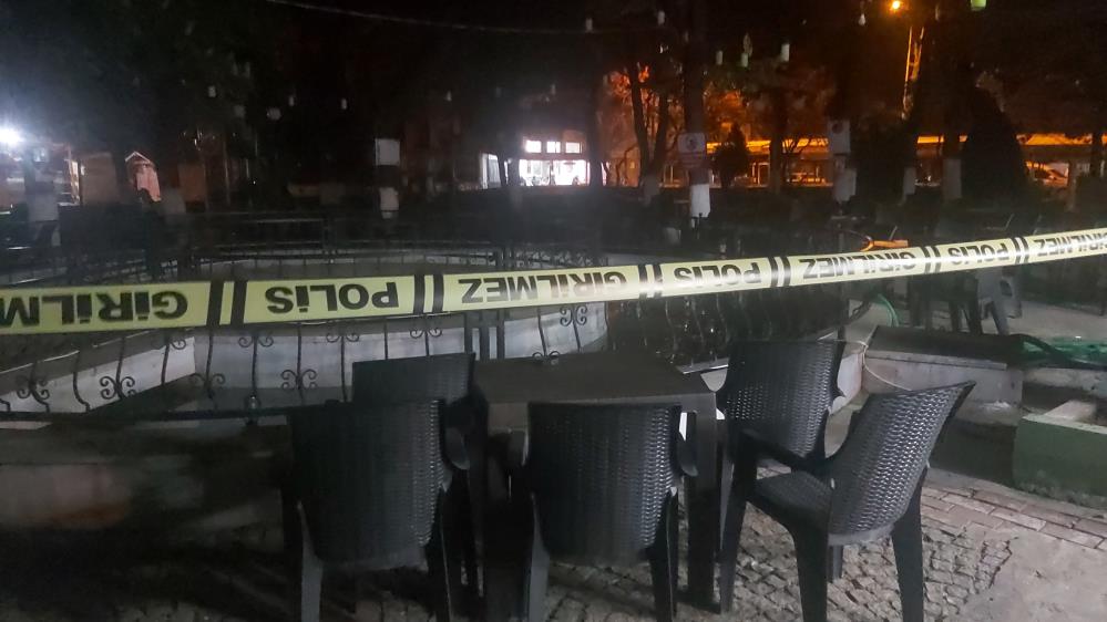 Süs havuzunda elektriğe kapıldılar: 1’i çocuk 4 yaralı