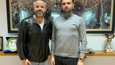 Rumeli Ekrem’den Bursaspor şarkısı!