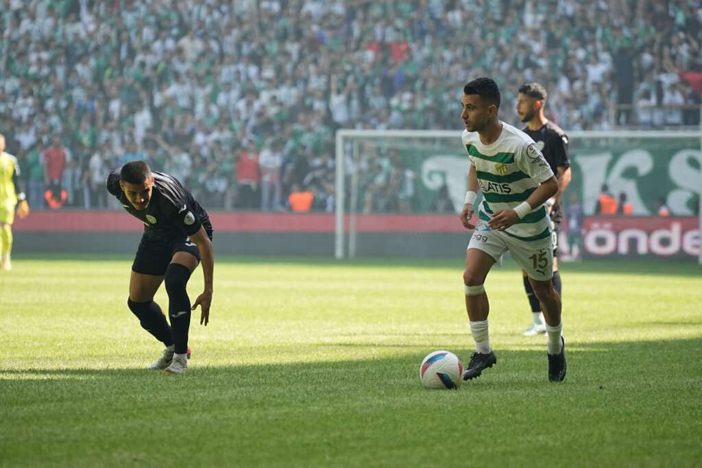 Şampiyon çok rahat: Bursaspor dört dörtlük!