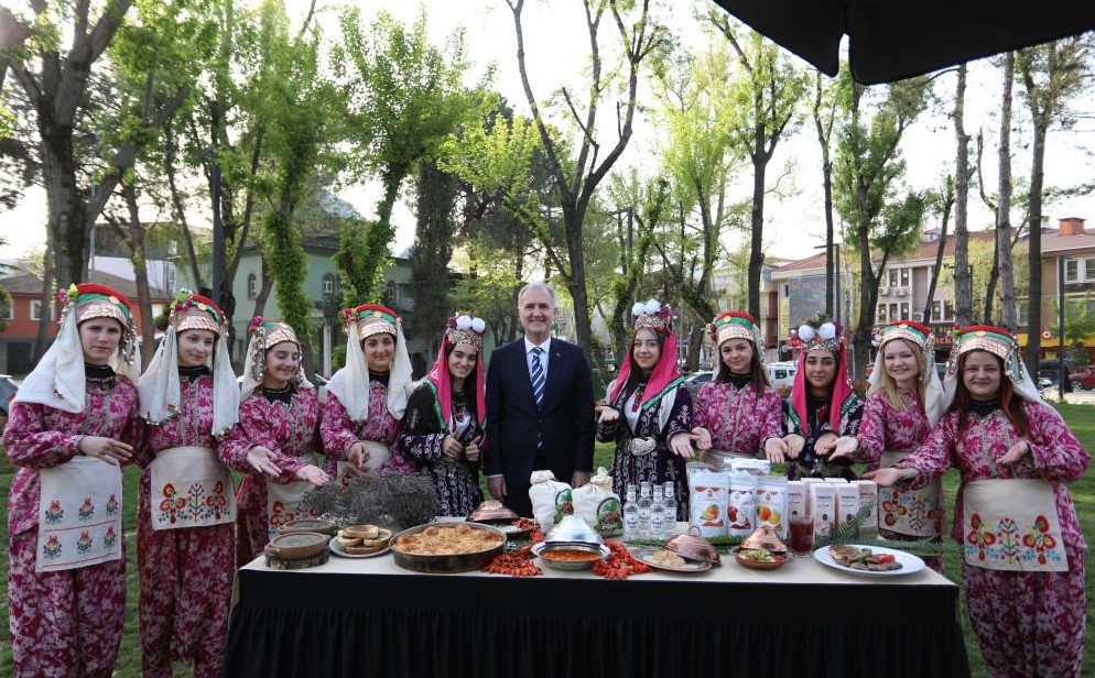 Bursa Gastronomisi’ne ‘lezzetli’ ekleme… İnegöl Piyazı coğrafi işaret aldı!