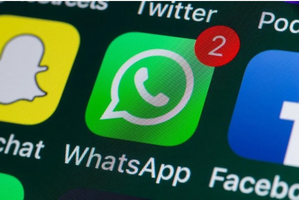 WhatsApp’tan yeni özellik: Mesaj iletirken iki kez düşünün
