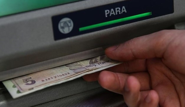 ATM’lerde yeni dönem: Para çekme limitleri değişti!