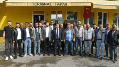 Başkan Aydın taksici esnafı ile kahvaltı yaptı