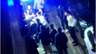 Düğün salonu karıştı, kavga sokağa taştı