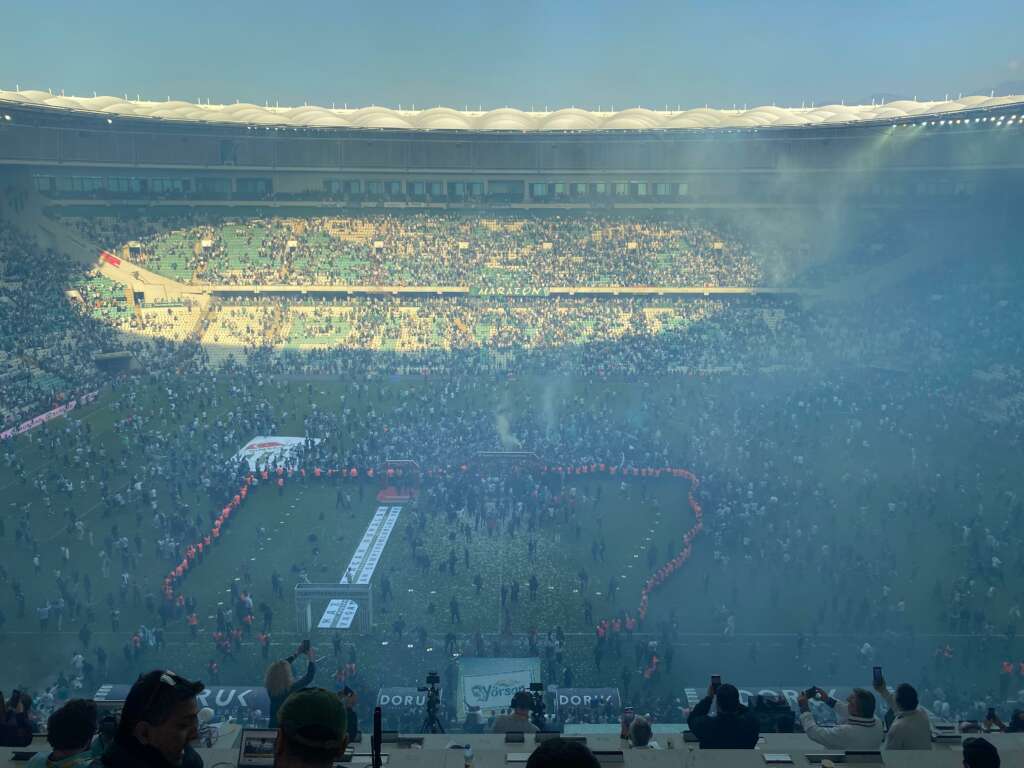 Bursaspor şampiyonluk kupasına kavuştu