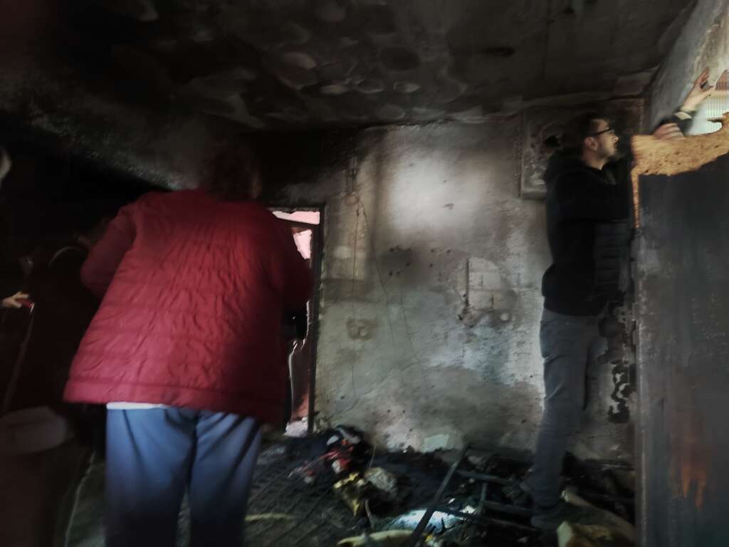 Başkan Ercan Özel acılı aileyi ziyaret etti