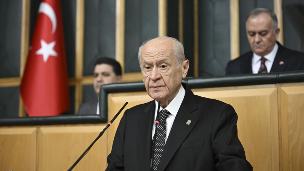 MHP’den Bahçeli paylaşımı: Daha yolun yarısı var!